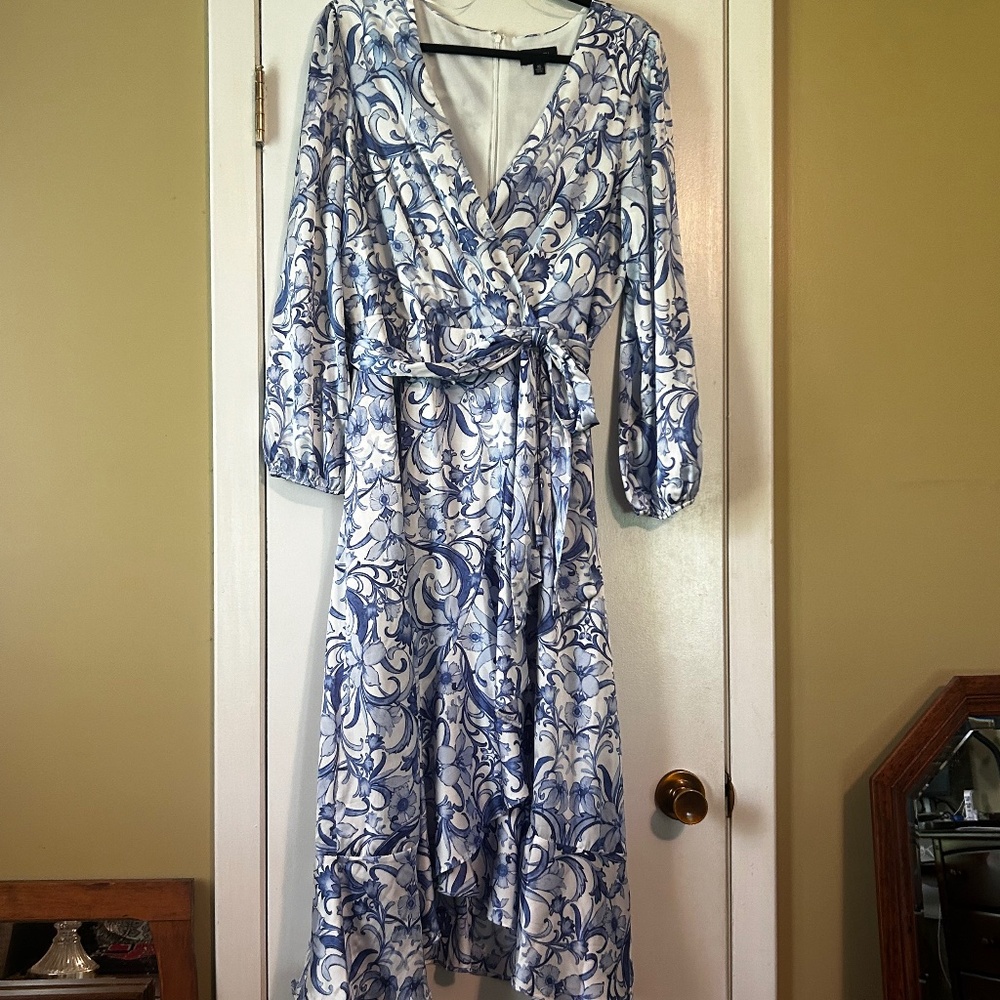 Tahari ASL Faux Wrap Dress with tie belt